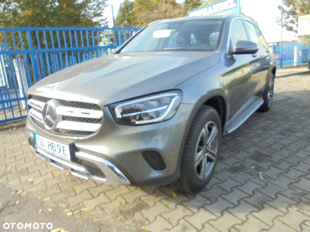 Mercedes-Benz GLC 300 de 4Matic 9G-TRONIC - 29