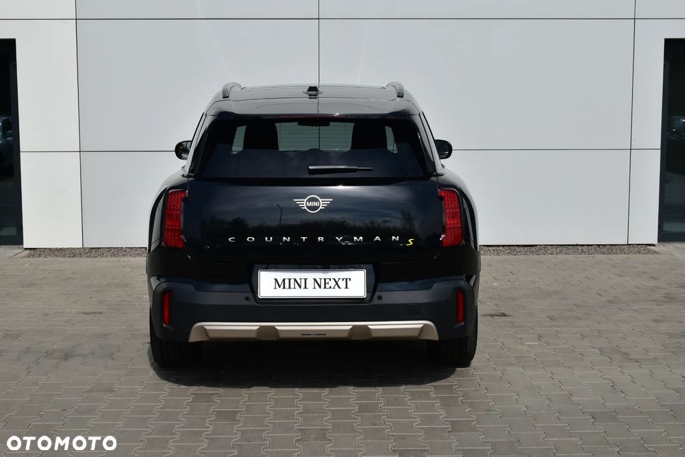 MINI Countryman SE ALL4 66.5kWh Linia Favoured - 5