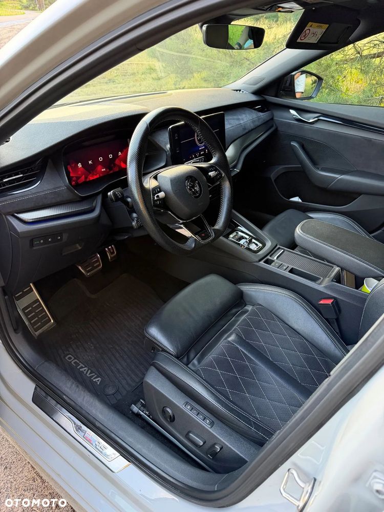 Skoda Octavia 2.0 TDI 4x4 RS DSG - 4