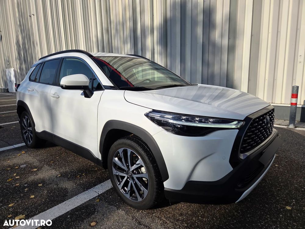 Toyota Corolla Cross - 11