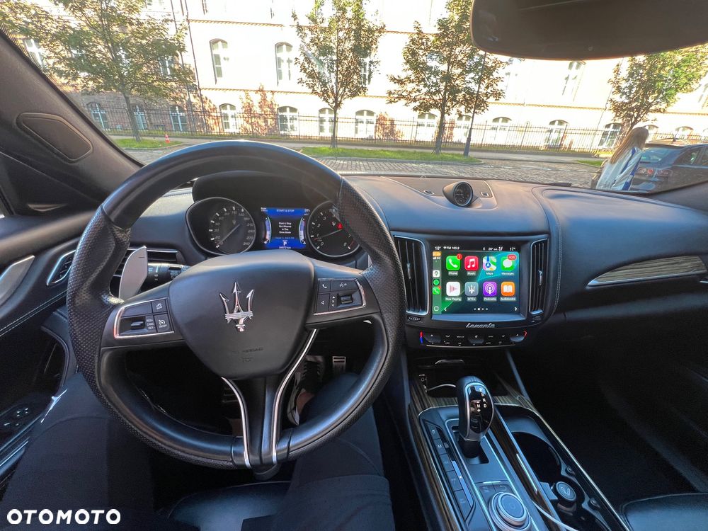 Maserati Levante Modena S - 11