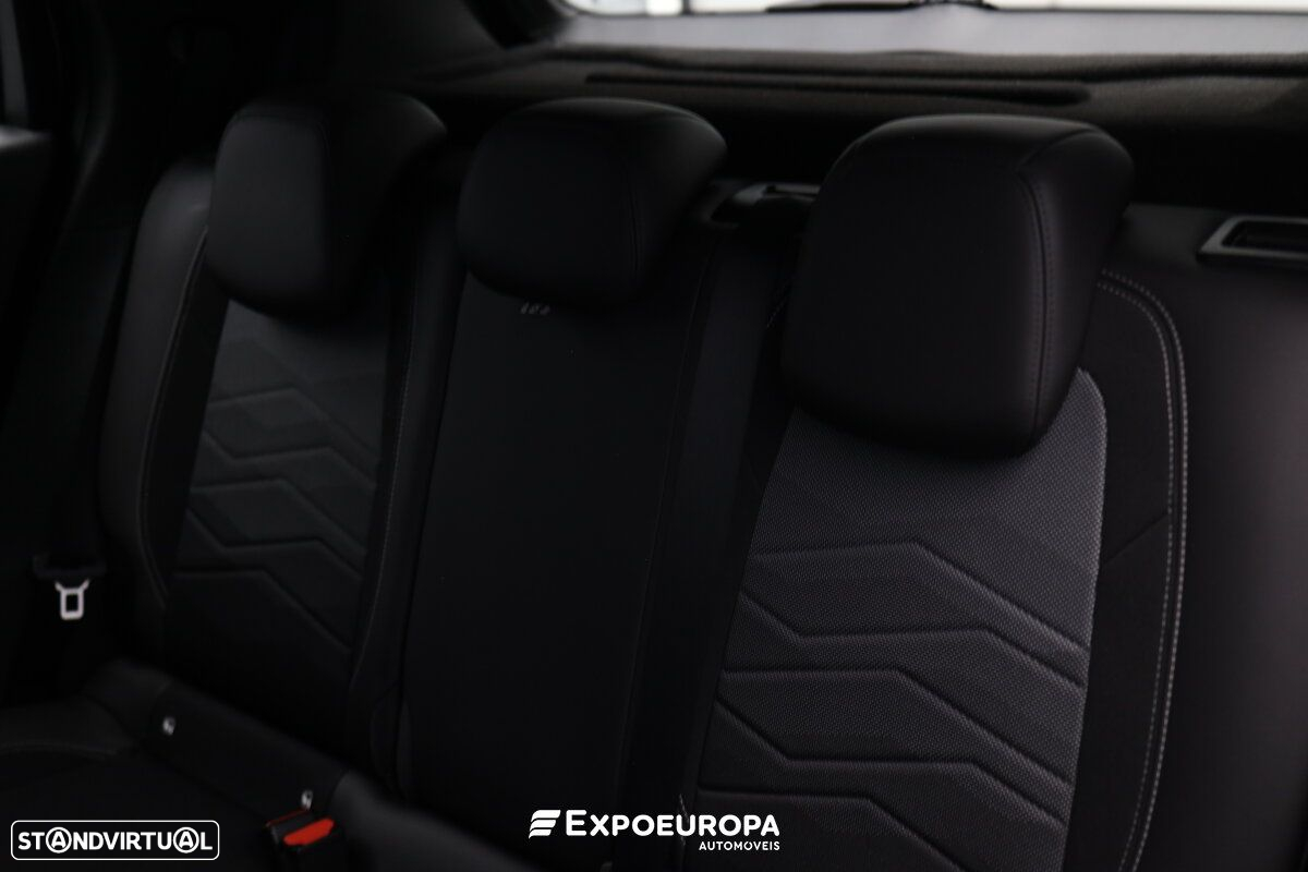 Jeep Avenger 1.2 GSE T3 Altitude - 23