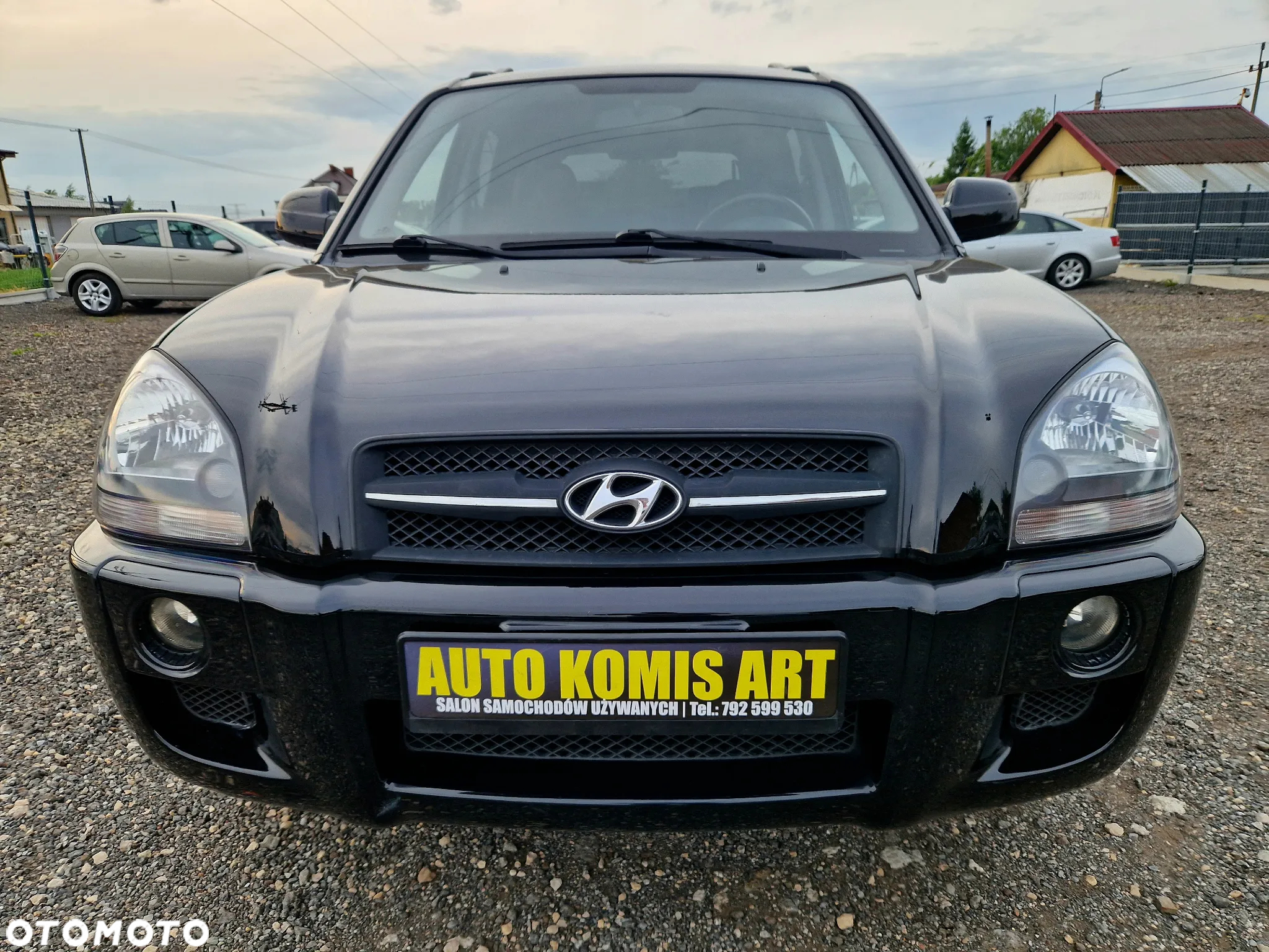 Hyundai Tucson - 2