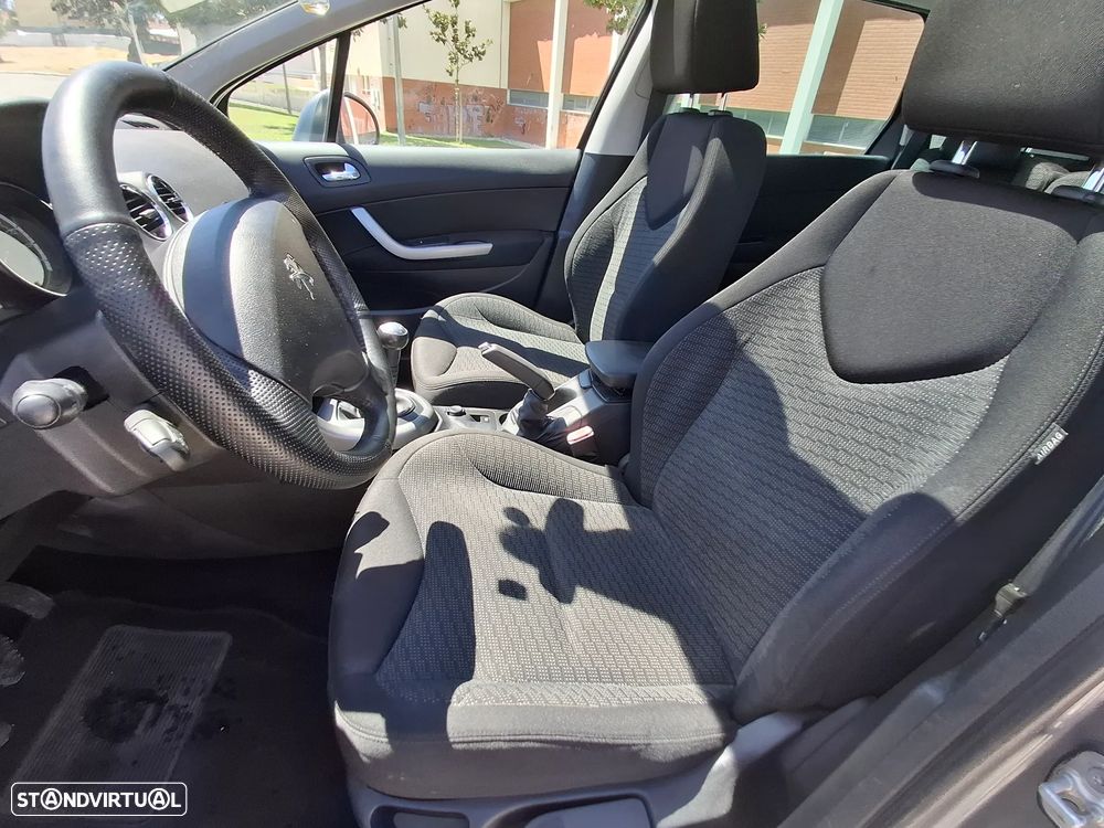 Peugeot 308 SW 1.6 HDi SE Navteq - 7