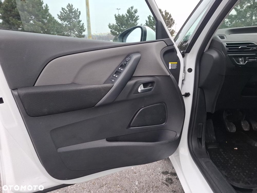 Citroën C4 Picasso - 11