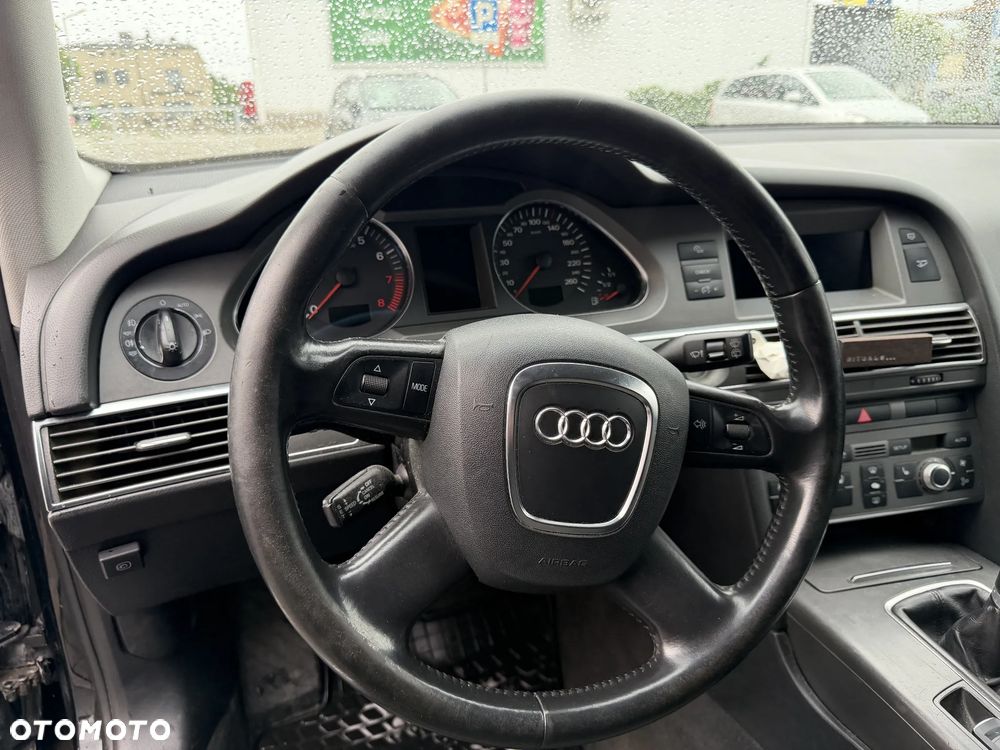 Audi A6 Avant 2.4 Quattro - 17