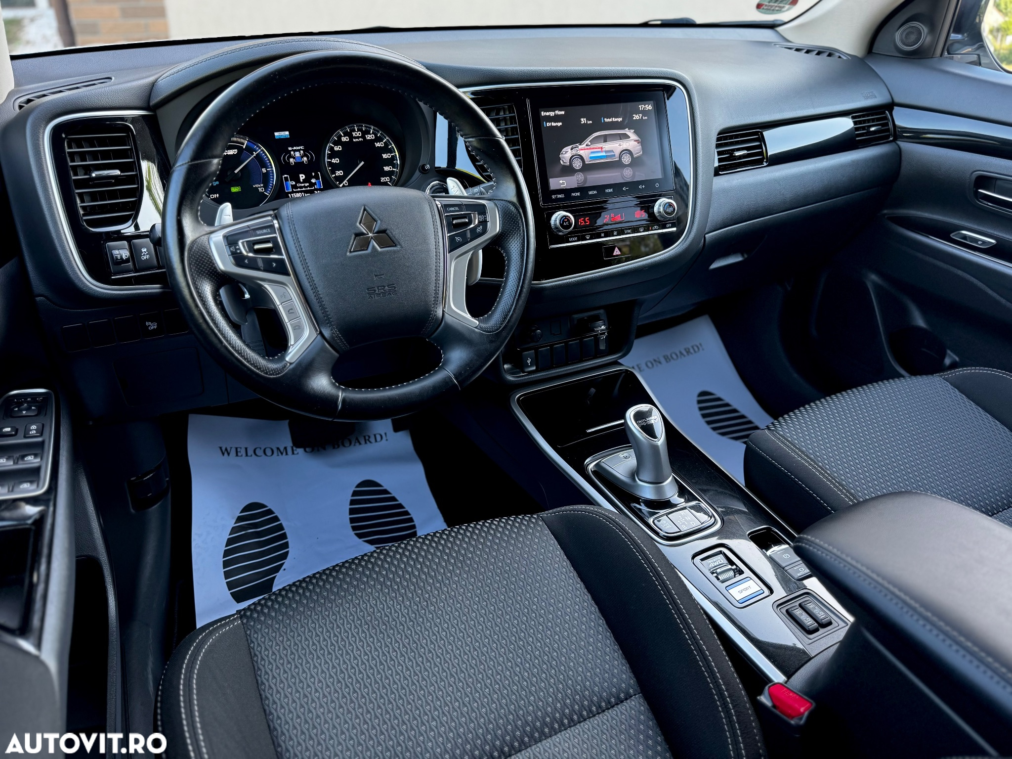 Mitsubishi Outlander - 23