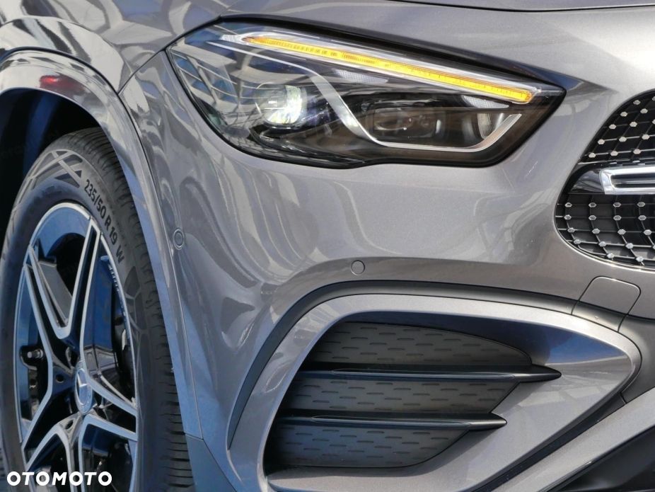Mercedes-Benz GLA 220 mHEV 4-Matic AMG Line 8G-DCT - 19