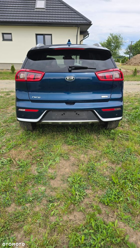 Kia Niro 1.6 GDI HEV 2WD OPF Edition 7 - 10