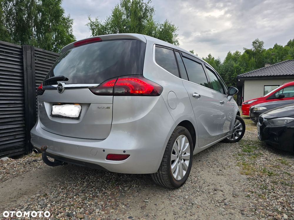 Opel Zafira - 3
