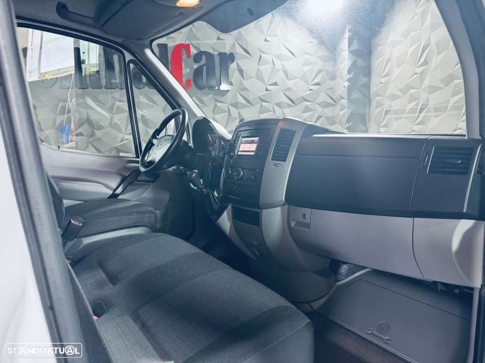 Mercedes-Benz sprinter - 23