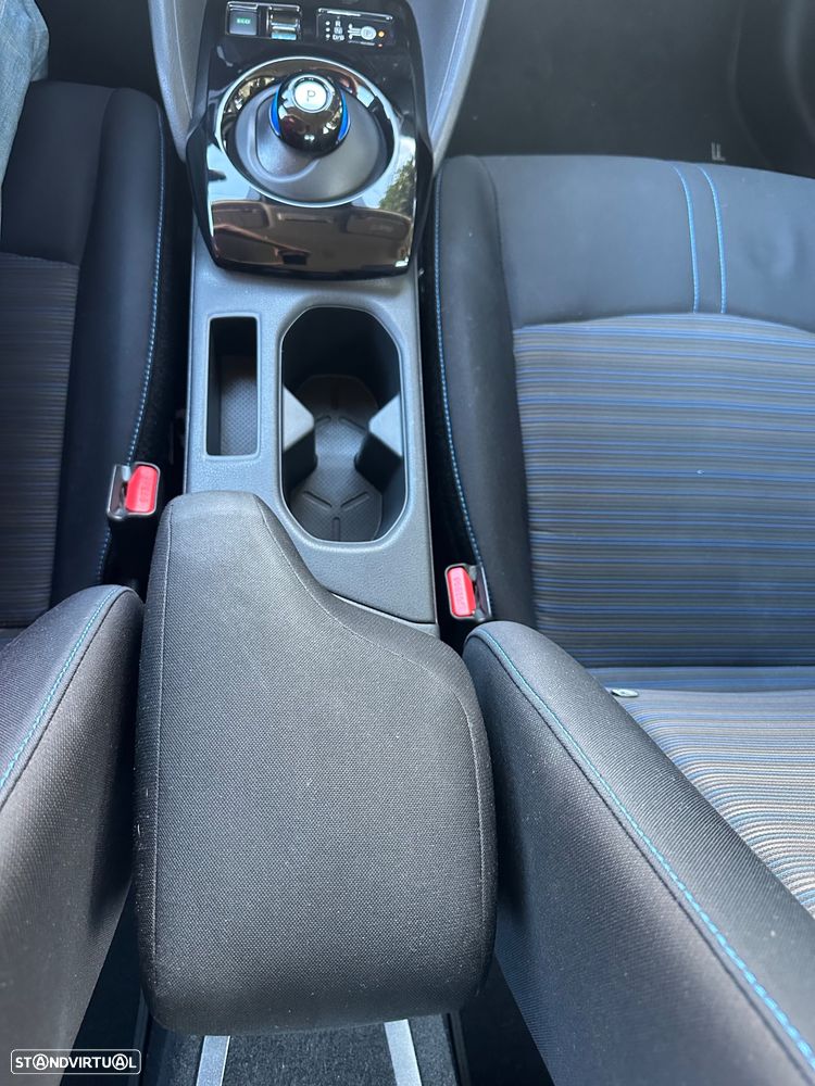 Nissan Leaf N-Connecta - 30