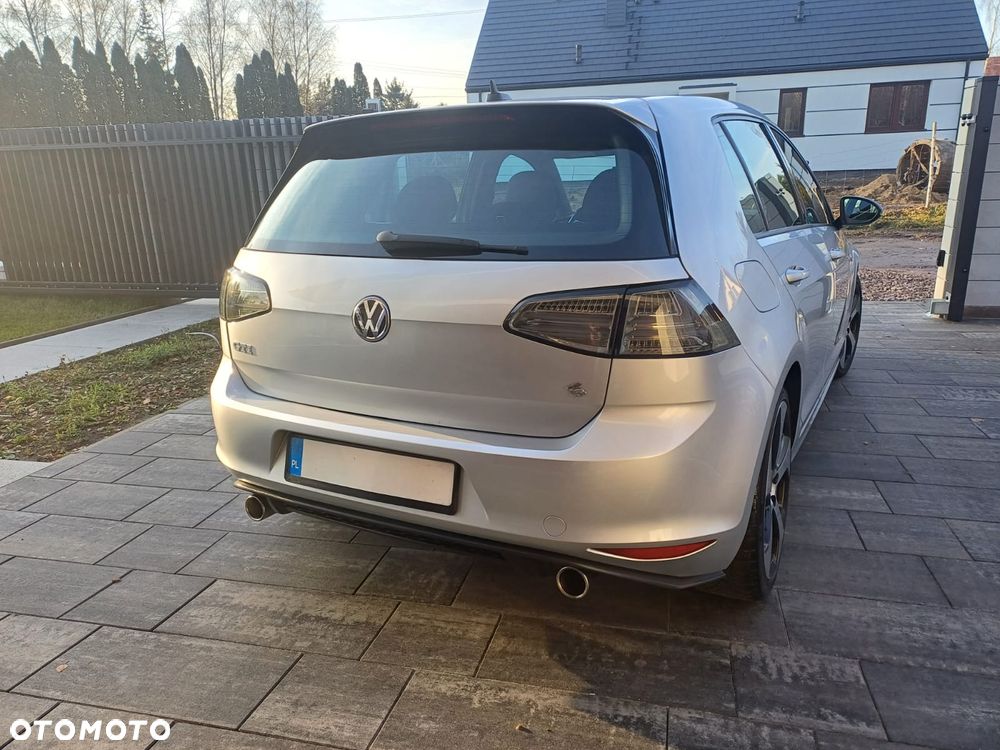 Volkswagen Golf GTI BlueMotion Technology DSG - 9
