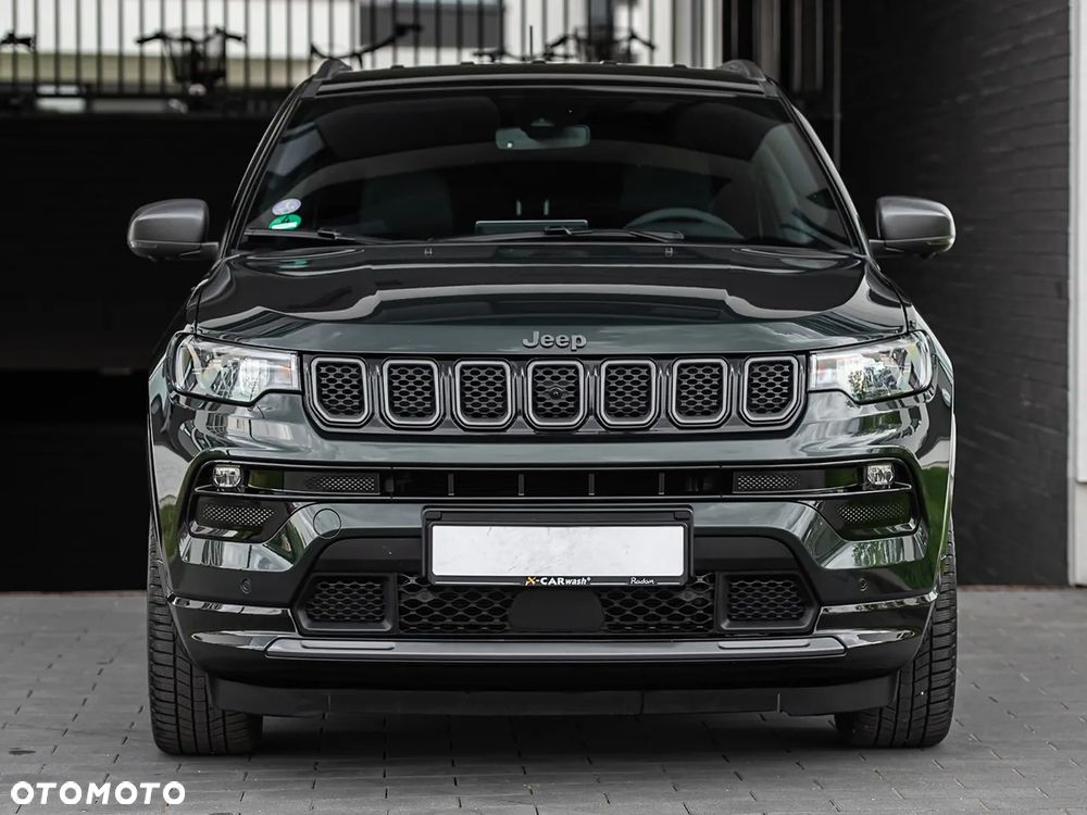 Jeep Compass - 4
