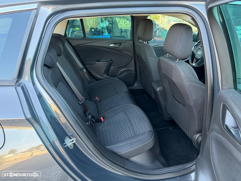 Opel Astra Sports Tourer 1.6 CDTI Innovation S/S - 10