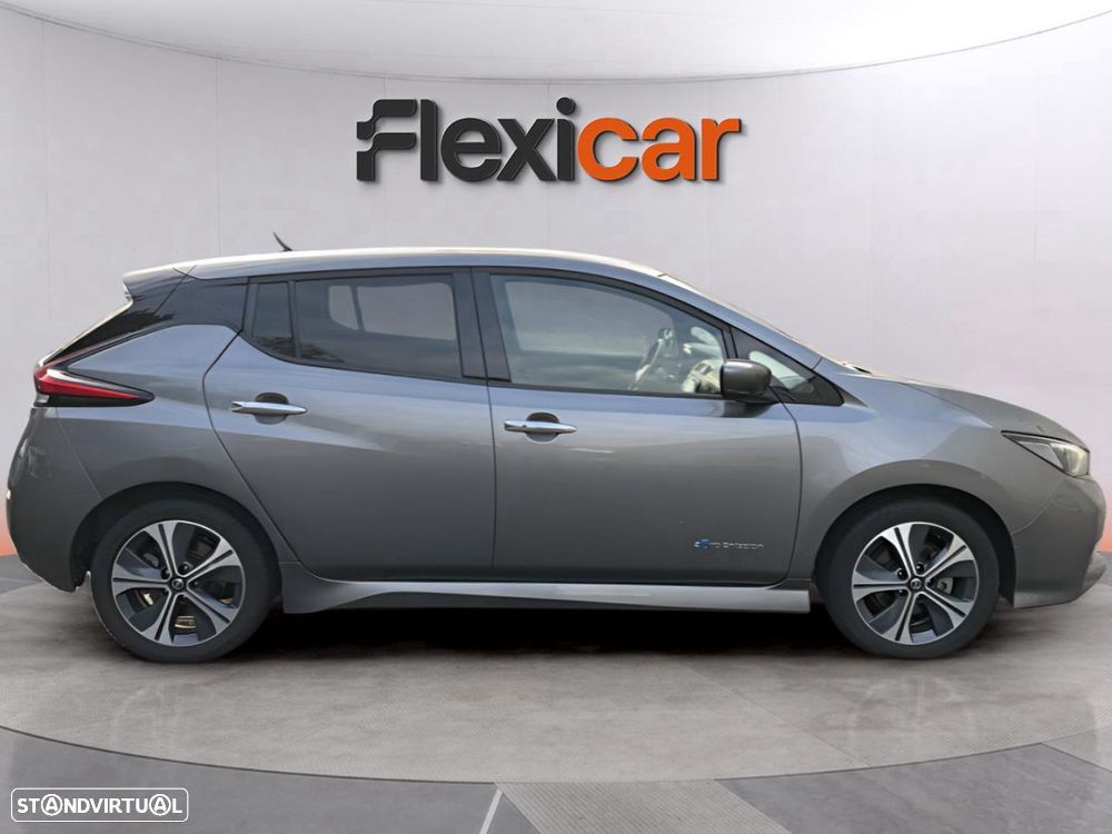 Nissan Leaf N-Connecta - 2