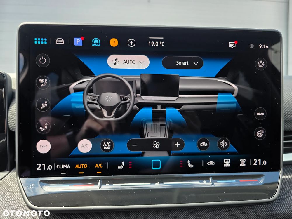 Volkswagen T-Roc 1.5 eTSI Life DSG - 35