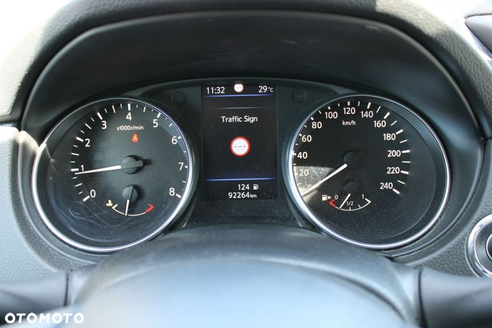 Nissan Qashqai 1.3 DIG-T N-Connecta EU6d - 21