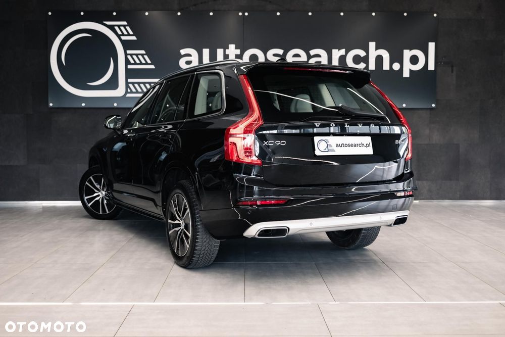 Volvo XC 90 B5 D AWD Momentum Pro - 7