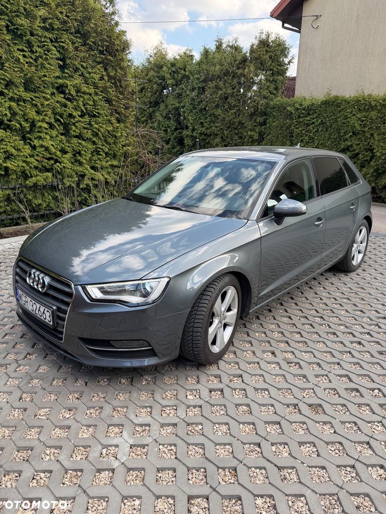 Audi A3 Sportback 2.0 TDI Attraction - 1