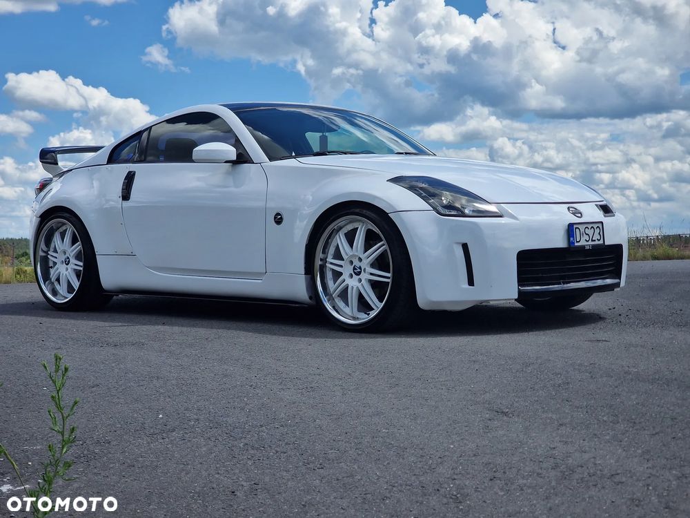Nissan 350 Z - 23