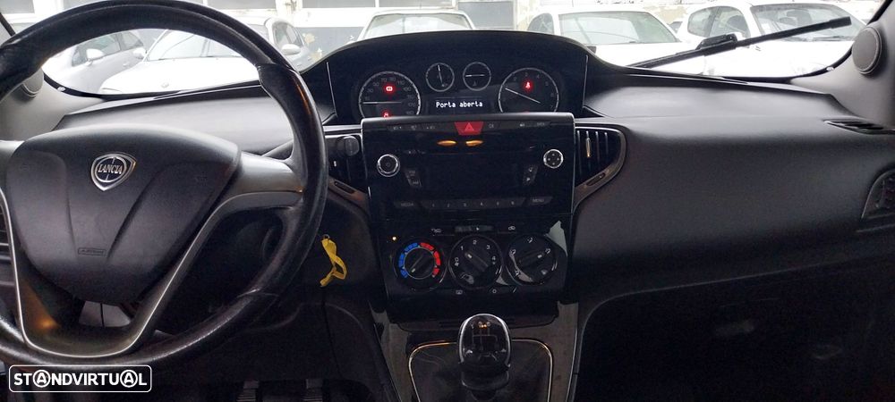 Lancia Ypsilon 1.2 S&S Gold - 8