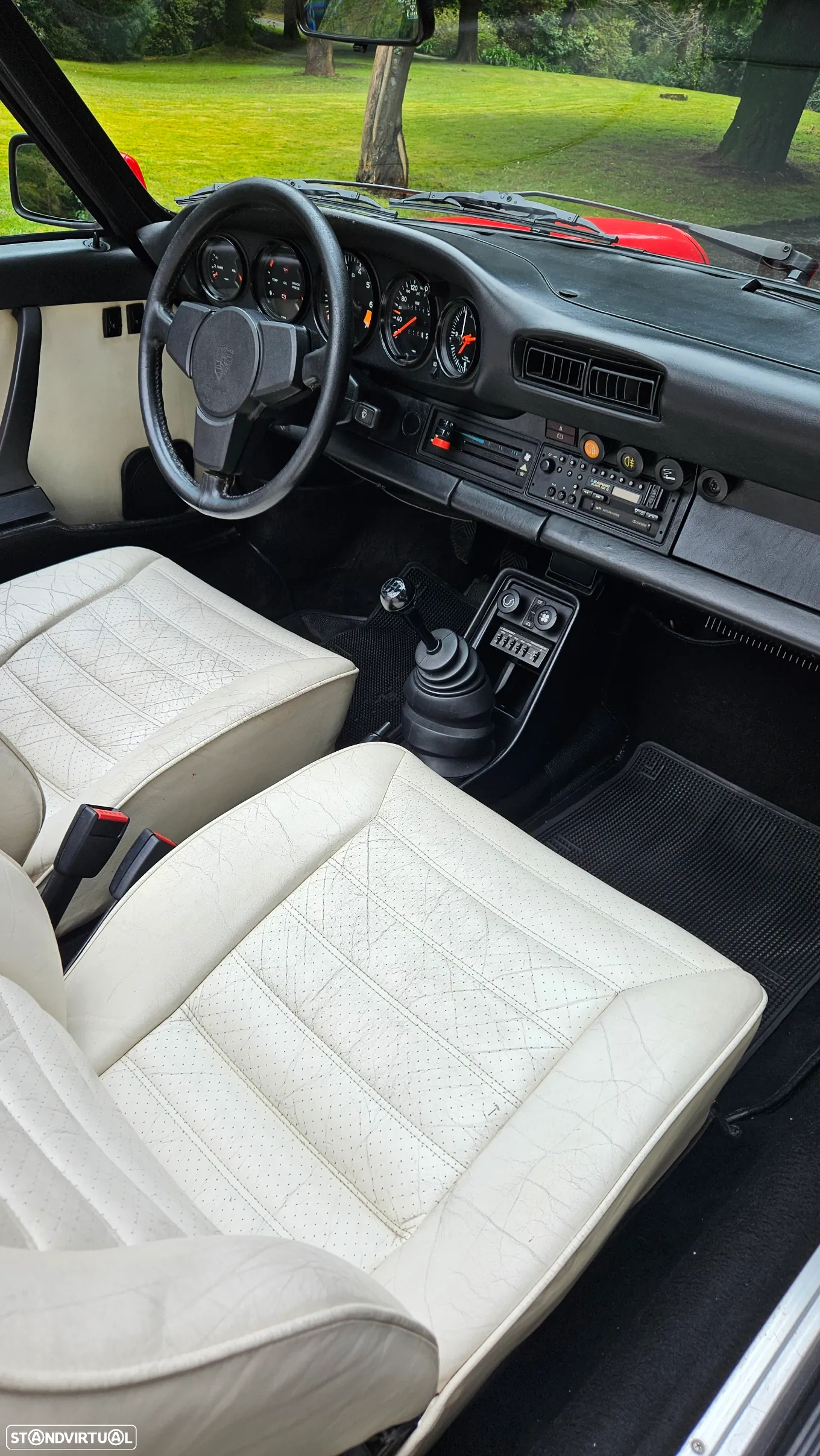 Porsche 911 Série G SC 3.0 Cabriolet - 30