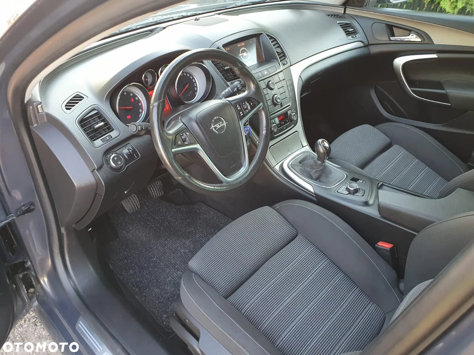 Opel Insignia 1.4 T Cosmo S&S - 18
