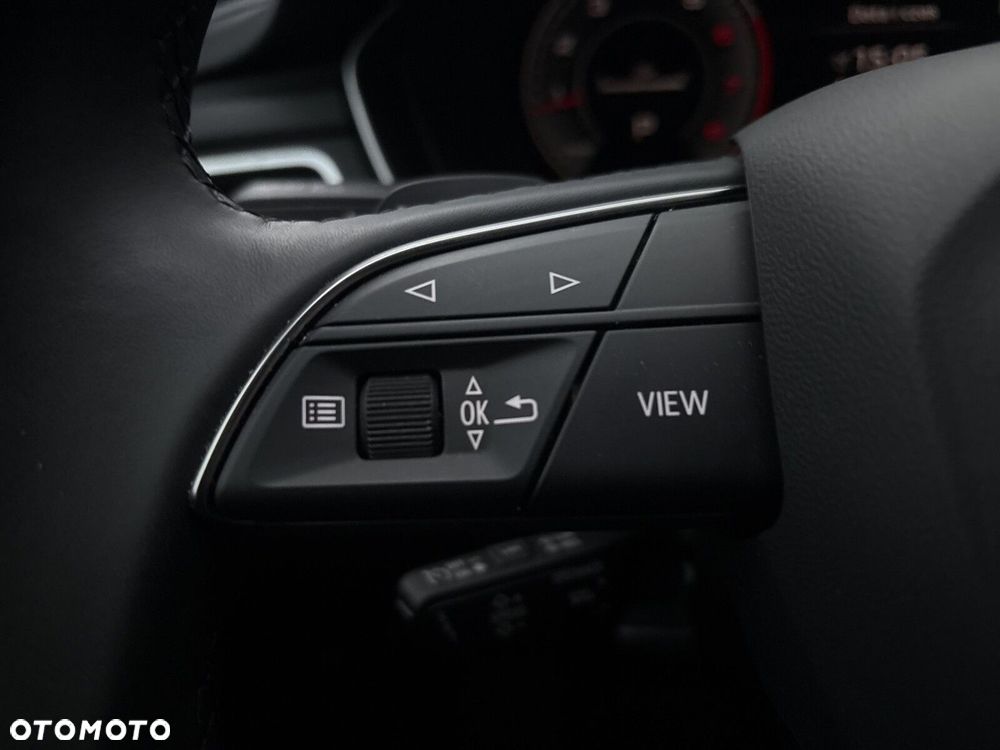 Audi A4 Limousine - 18