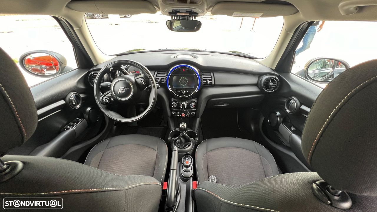 MINI 5 Portas One D - 22