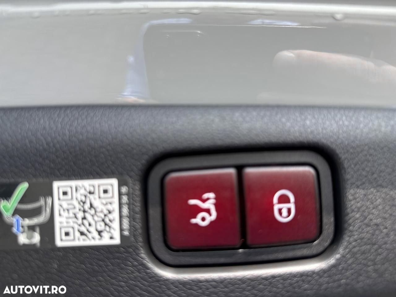 Mercedes-Benz E 200 MHEV 4MATIC Aut. - 16