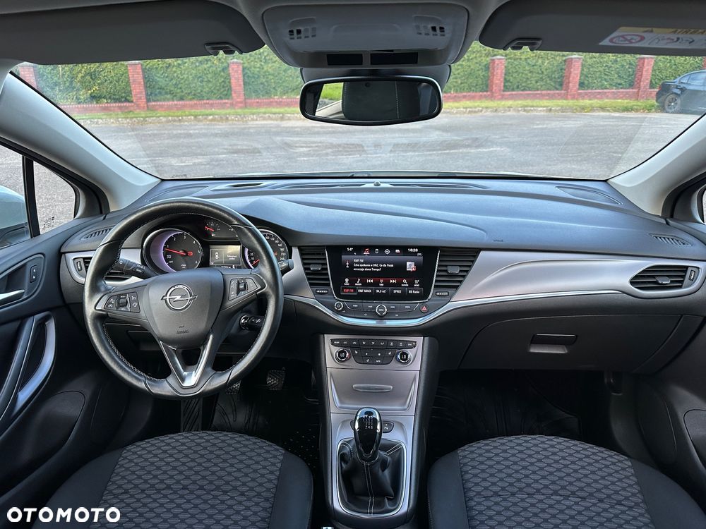 Opel Astra 1.6 CDTI Sport - 25