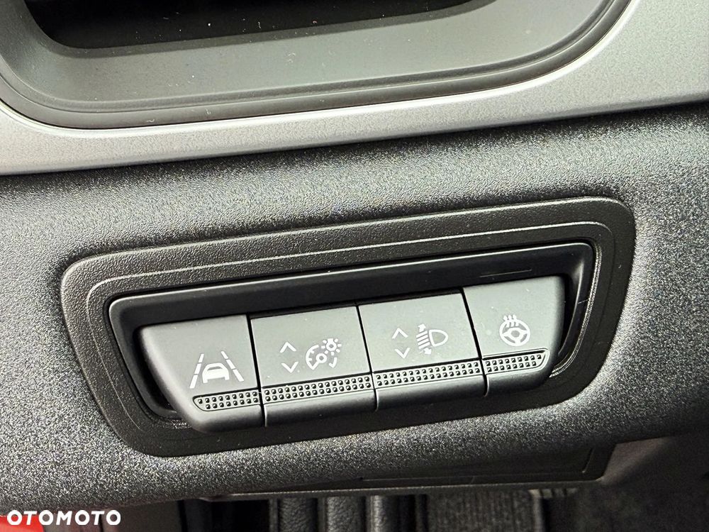 Mitsubishi ASX 1.3 Turbo Mildhybrid PLUS - 19