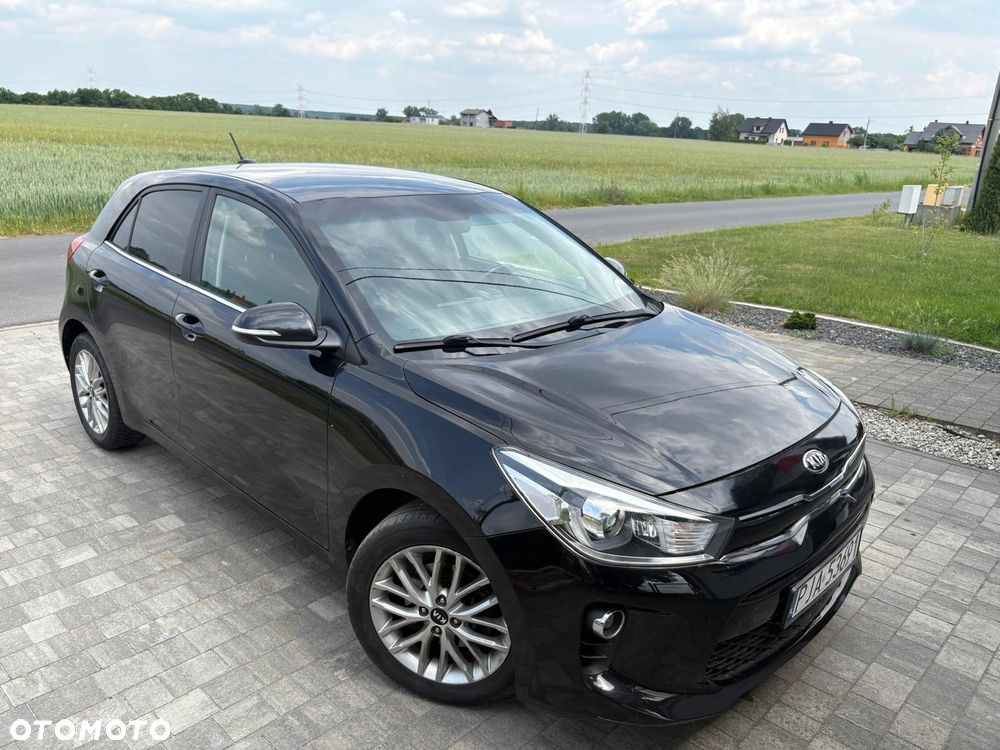 Kia Rio - 4