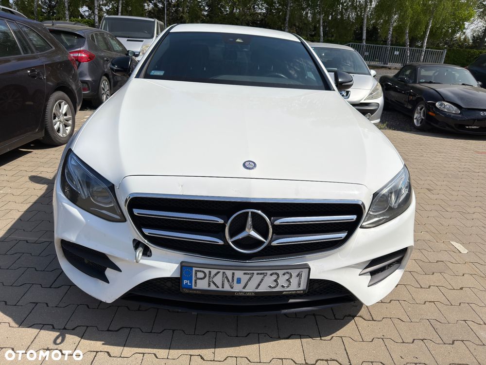 Mercedes-Benz Klasa E 200 9G-TRONIC - 2