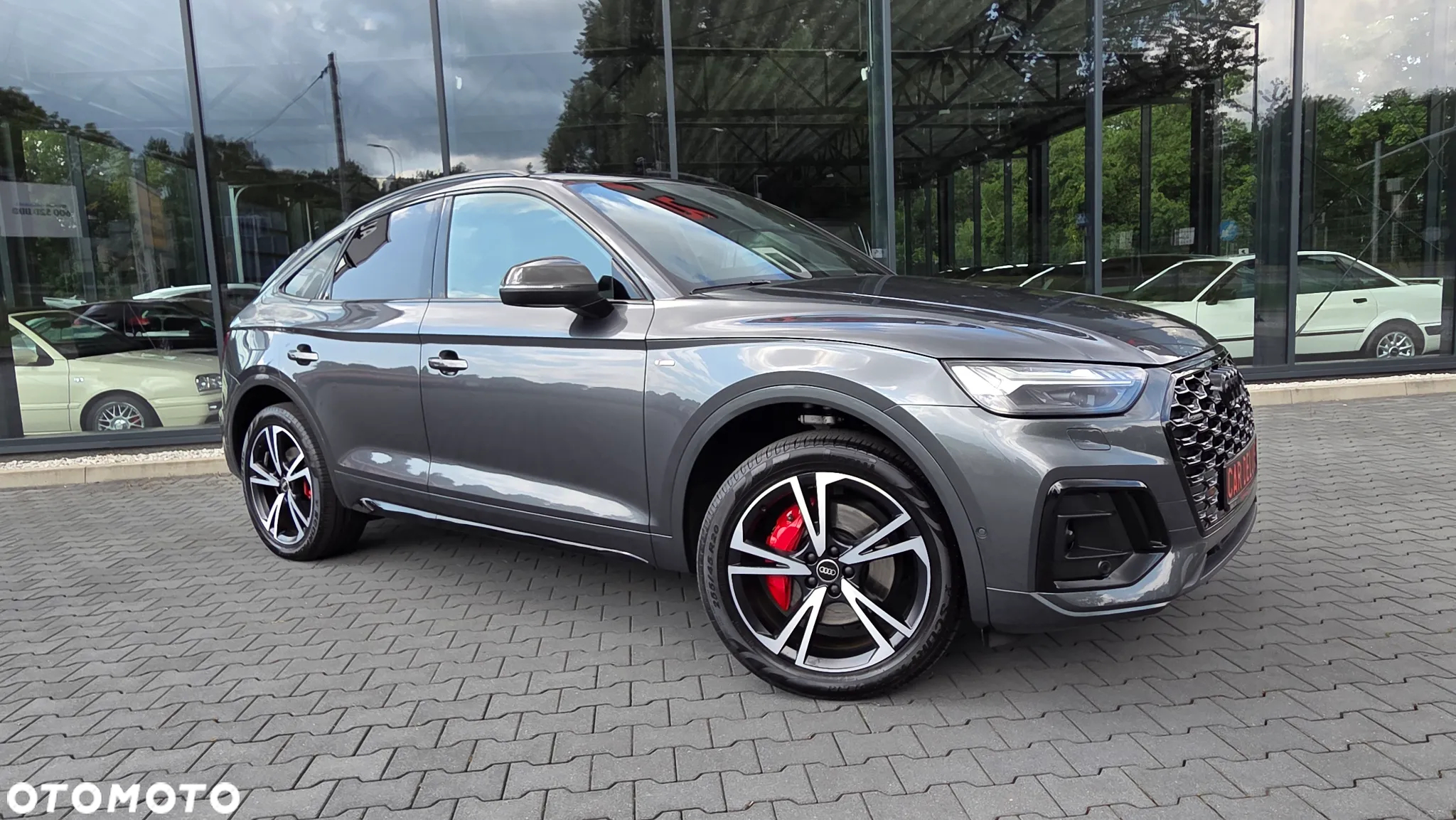Audi Q5 Sportback - 36
