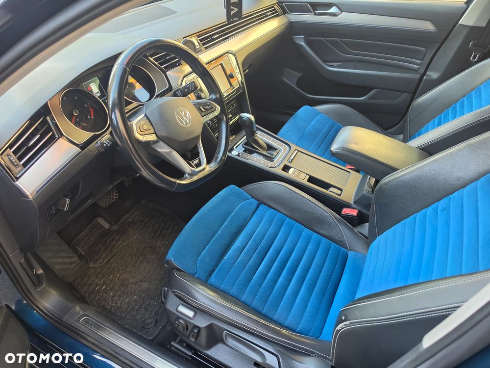 Volkswagen Passat - 13