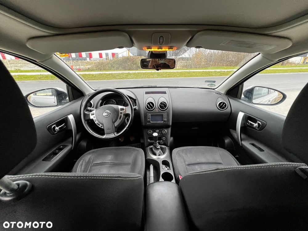 Nissan Qashqai+2 2.0 Tekna Premium - 11