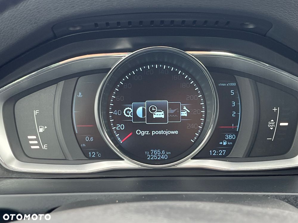 Volvo V60 D4 Edition Pro - 23