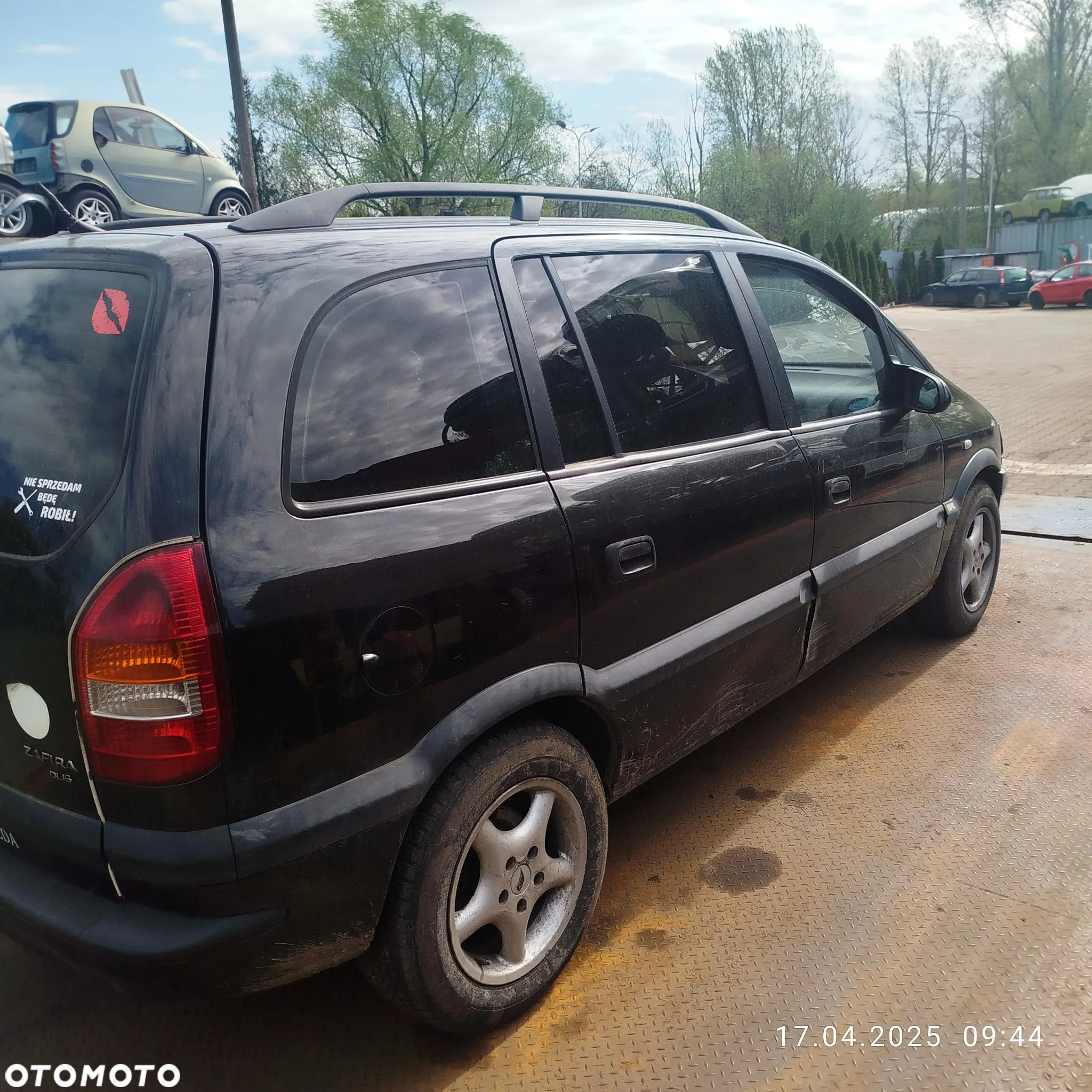 Opel Zafira A na części . - 10