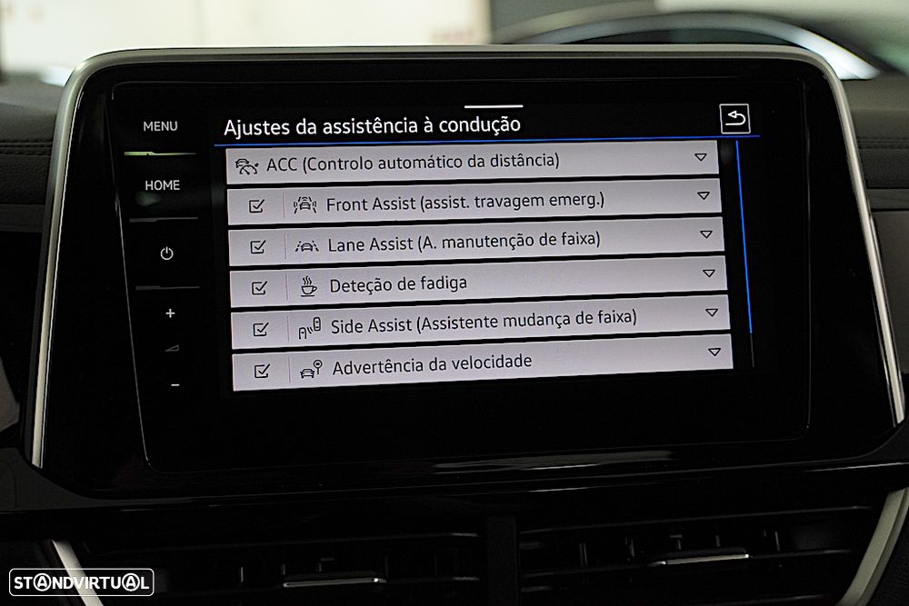 VW T-Roc 2.0 TDI R-Line DSG - 42
