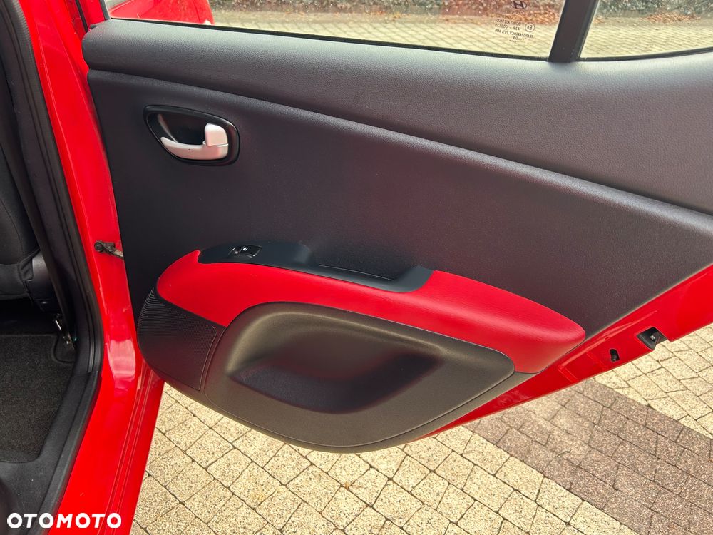 Hyundai i10 1.2 Automatik Style - 29