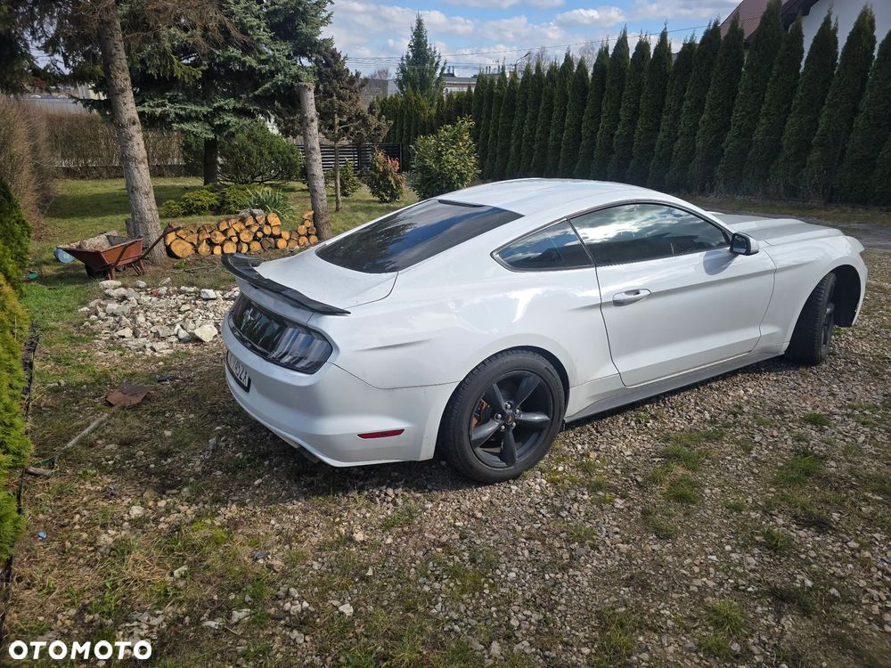 Ford Mustang 3.7 V6 - 7