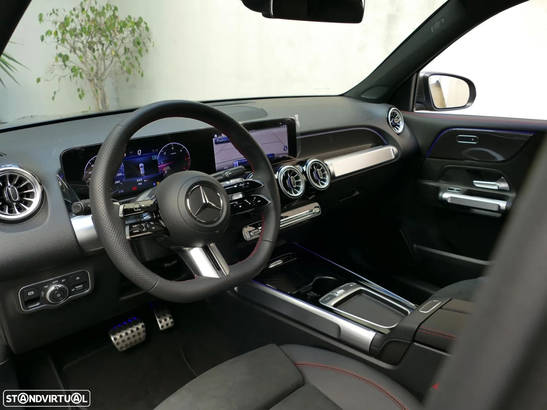 Mercedes-Benz GLB 180 d AMG Line - 30