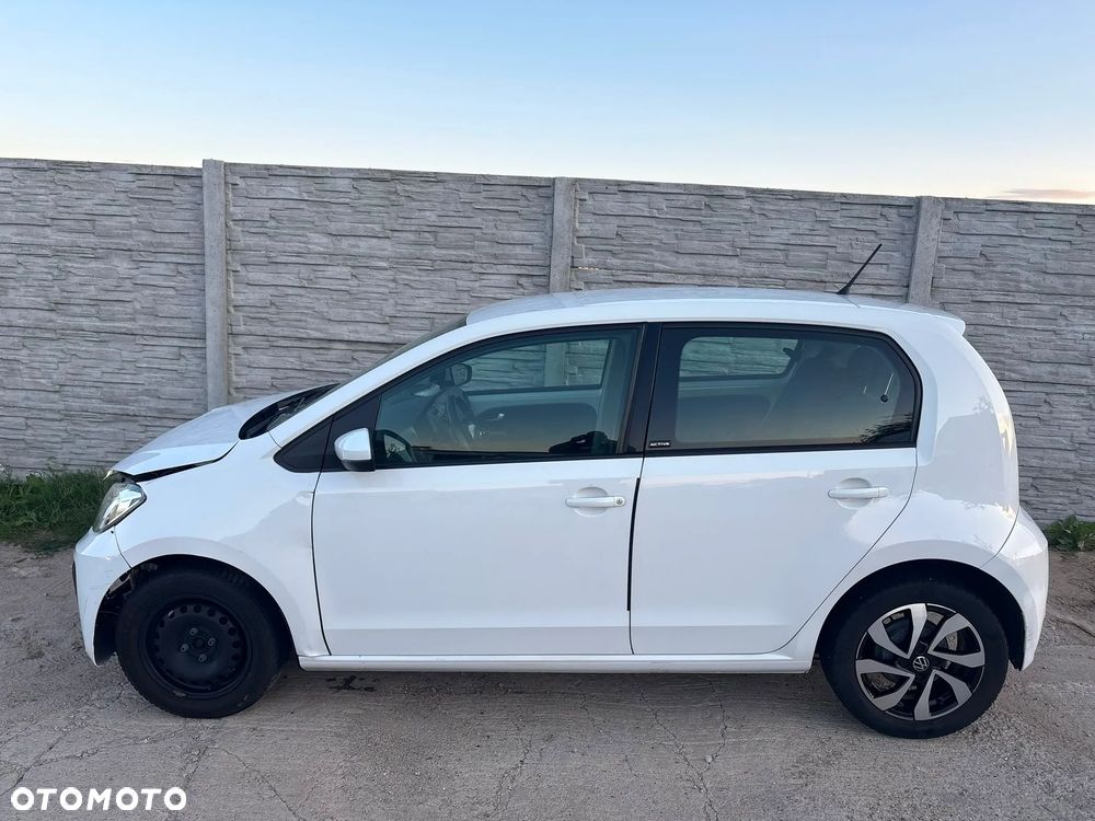 Volkswagen up! Active - 29