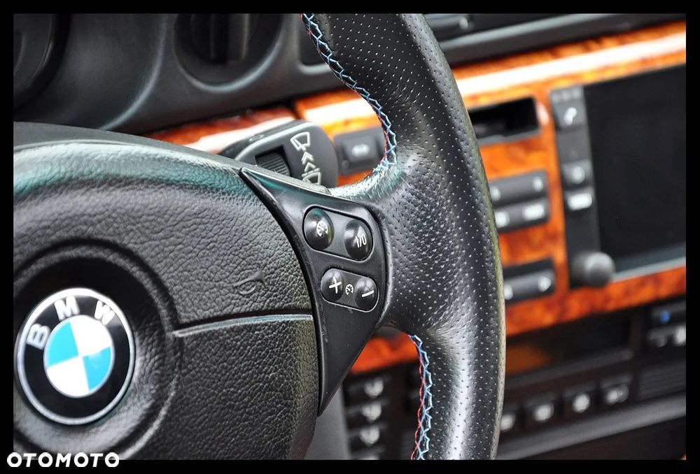 BMW Seria 7 728i L - 30