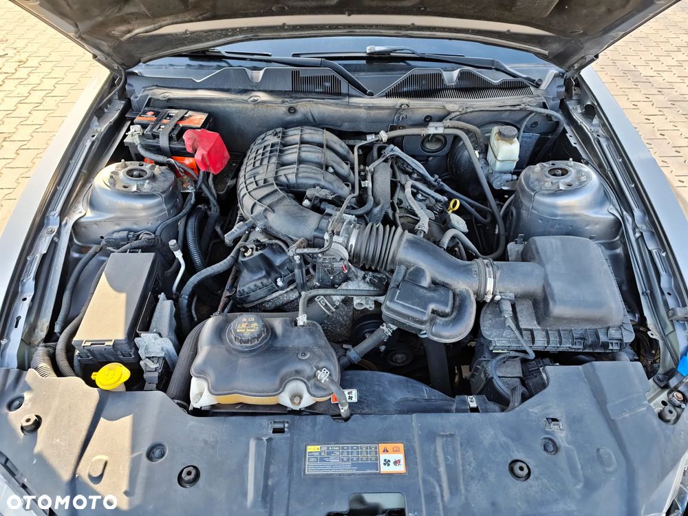 Ford Mustang 3.7 V6 - 12