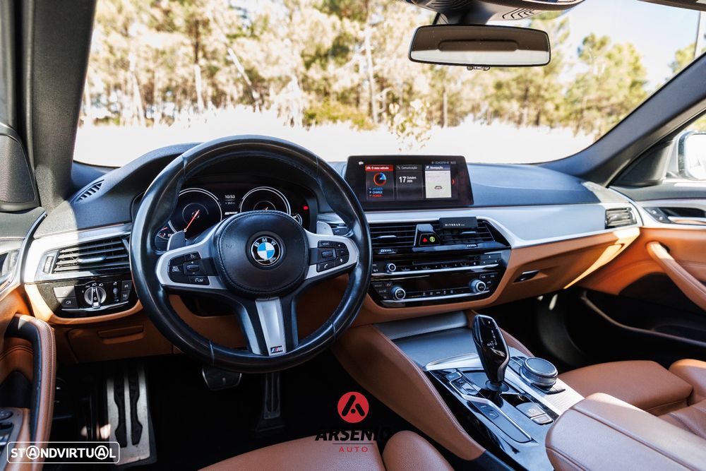 BMW 530 e iPerformance Pack M - 31