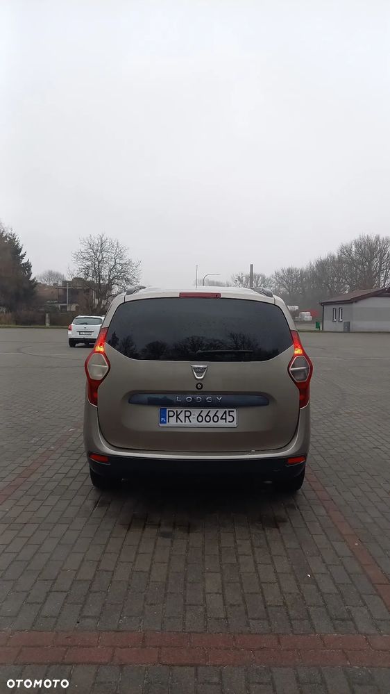 Dacia Lodgy 1.2 TCe Stepway - 12