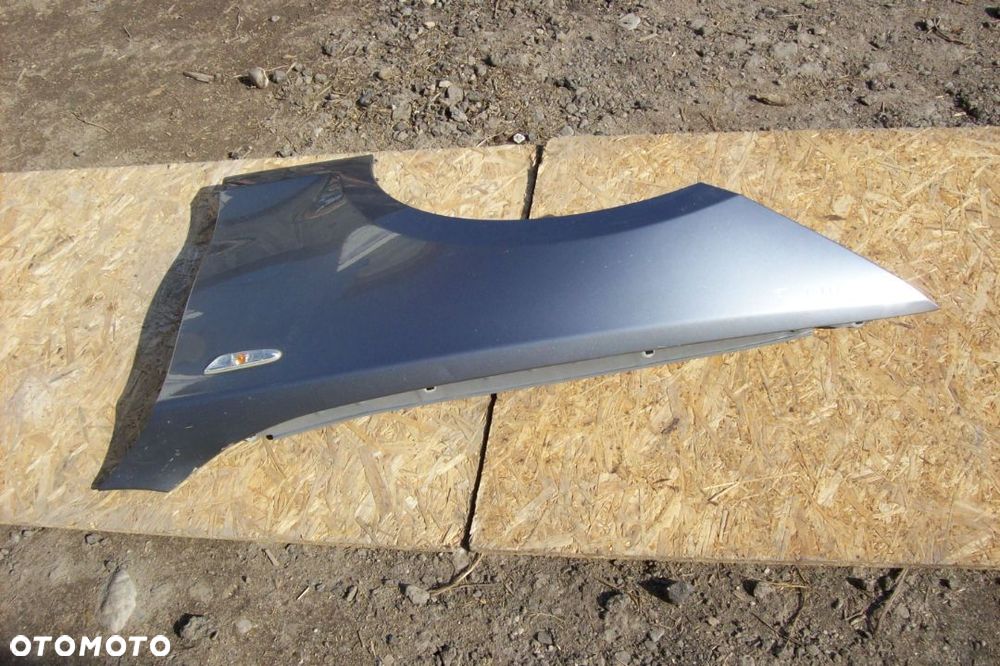 BŁOTNIK LEWY BMW I E-87 - 4